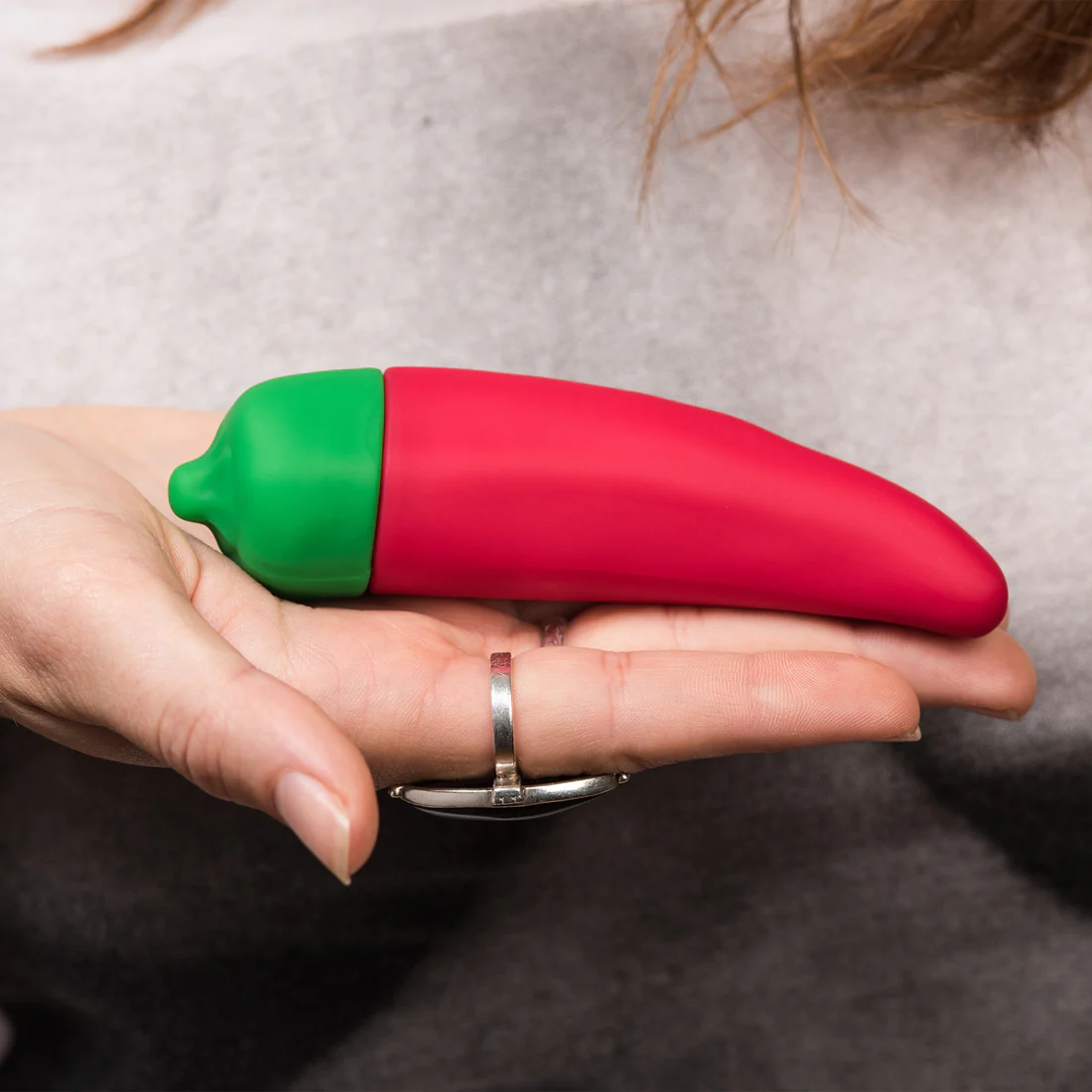 Emojibator Chili Pepper Vibrator – Waterproof Rechargeable Bullet Vibrator