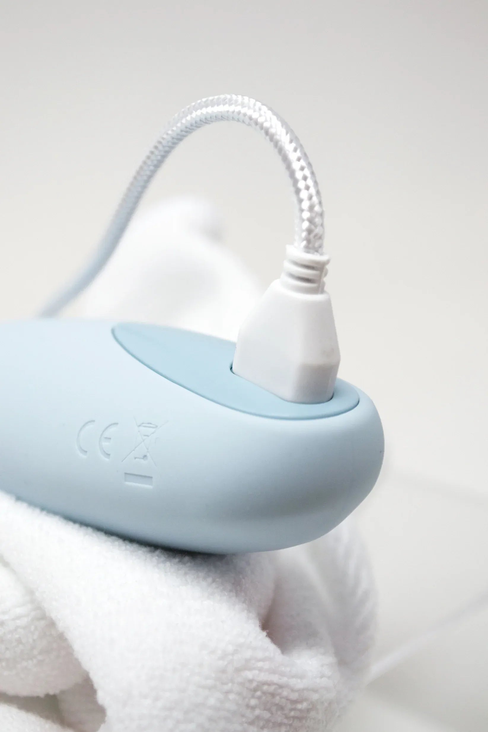 Dame Arc G-Spot Vibrator – Waterproof Rechargeable G-Spot Vibrator