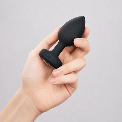 b-Vibe Vibrating Jewel Plug M/L Black – Rechargeable Silicone Anal Plug