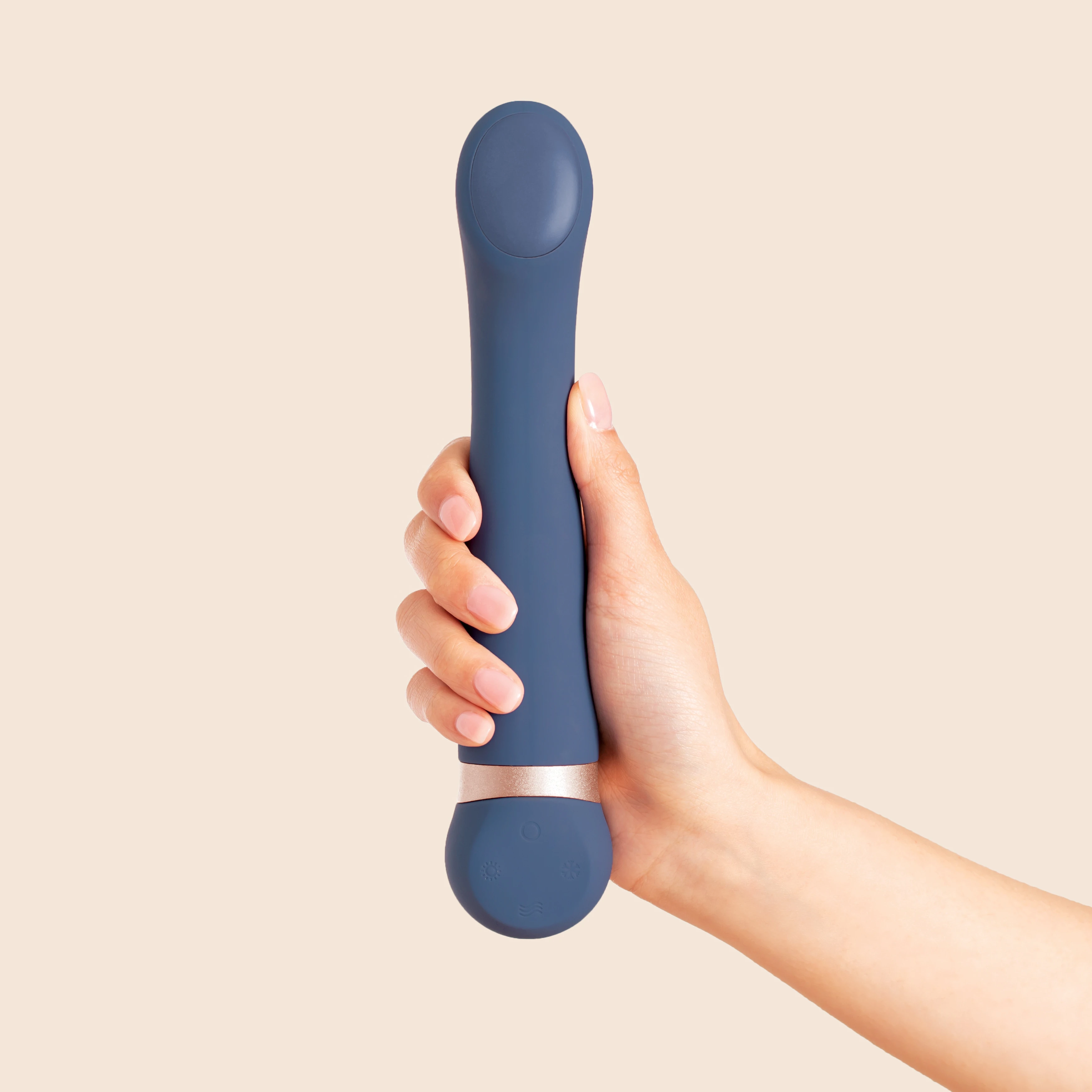 Deia Hot & Cold Massager – Waterproof Temperature Play Vibrator
