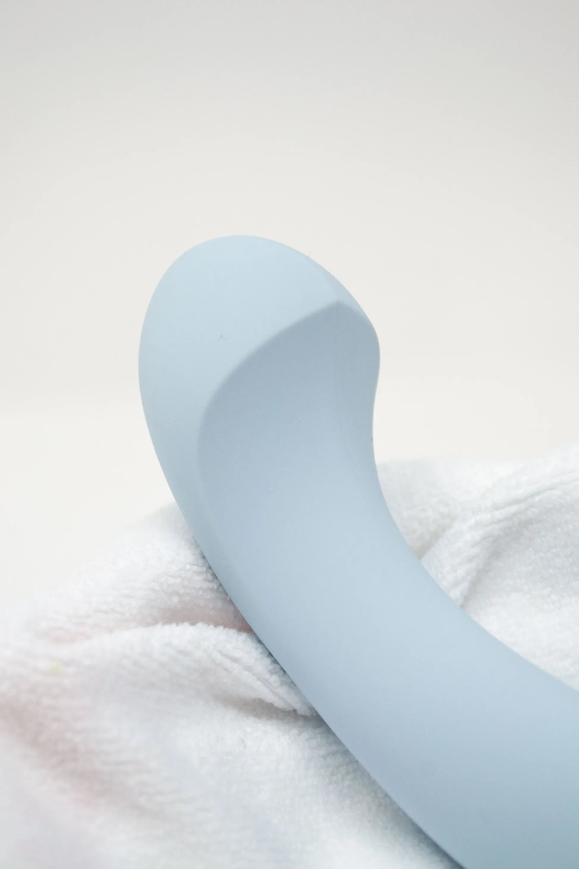 Dame Arc G-Spot Vibrator – Waterproof Rechargeable G-Spot Vibrator