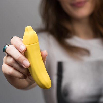 Emojibator Banana Vibrator – Waterproof Rechargeable Banana Vibrator