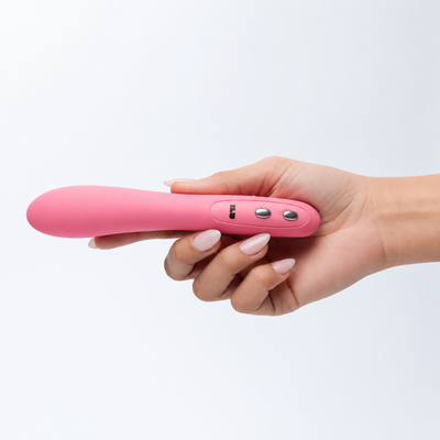ILY Wand – Compact USB Rechargeable Wand Vibrator