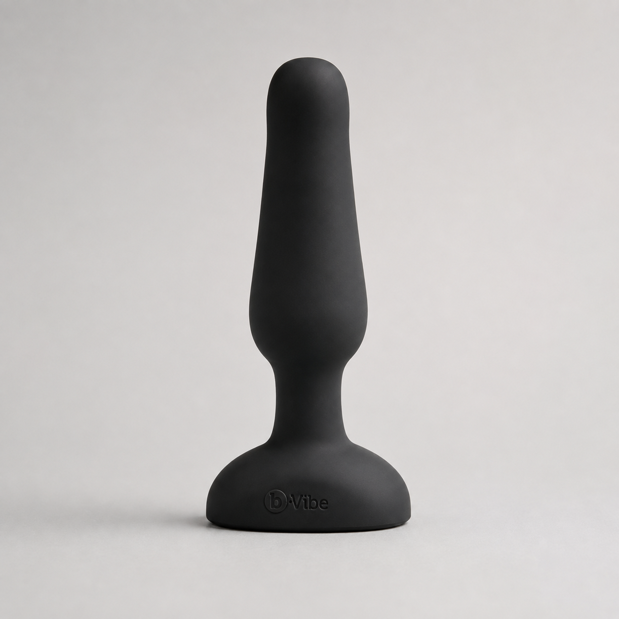 b-Vibe Novice Plug – Beginner-Friendly Remote-Controlled Anal Plug