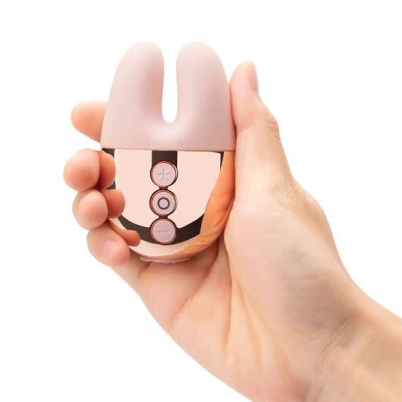 Le Wand Double Vibe Rose Gold – Palm-Sized Rechargeable Dual Vibrator