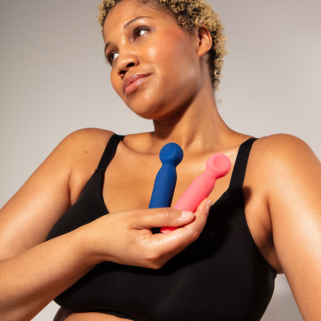 Je Joue Vita Bullet Cobalt Blue – Rechargeable Wand-Tipped Bullet Vibrator
